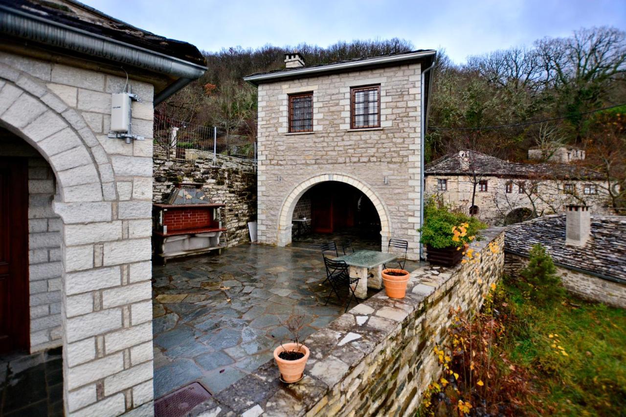 Nikolas Guesthouse Koukkoúlion Exterior foto