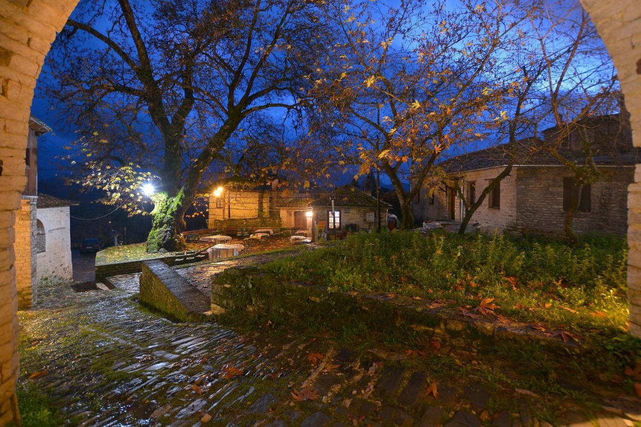 Nikolas Guesthouse Koukkoúlion Exterior foto